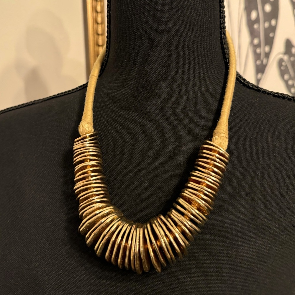 Gold (heavy) statement necklace